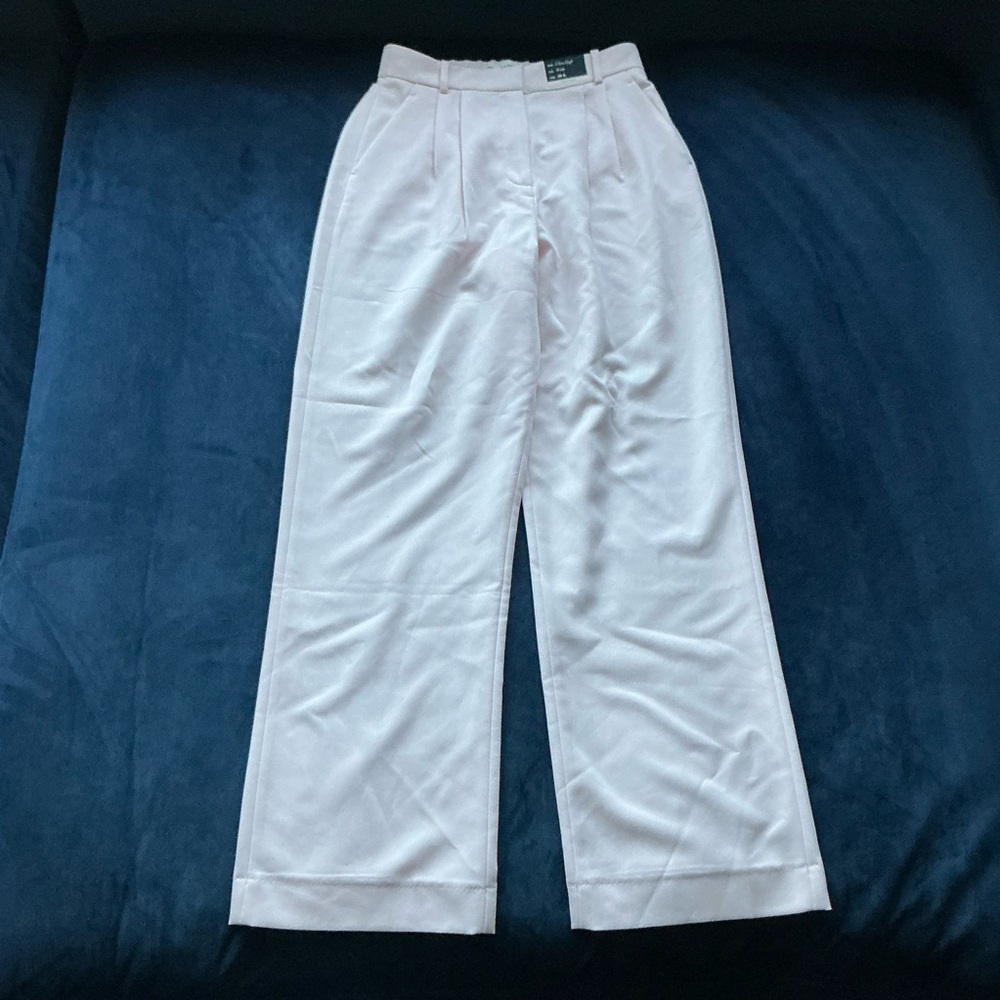 NWT Abercrombie Curve Love Ultra High Rise Wide Leg Pants